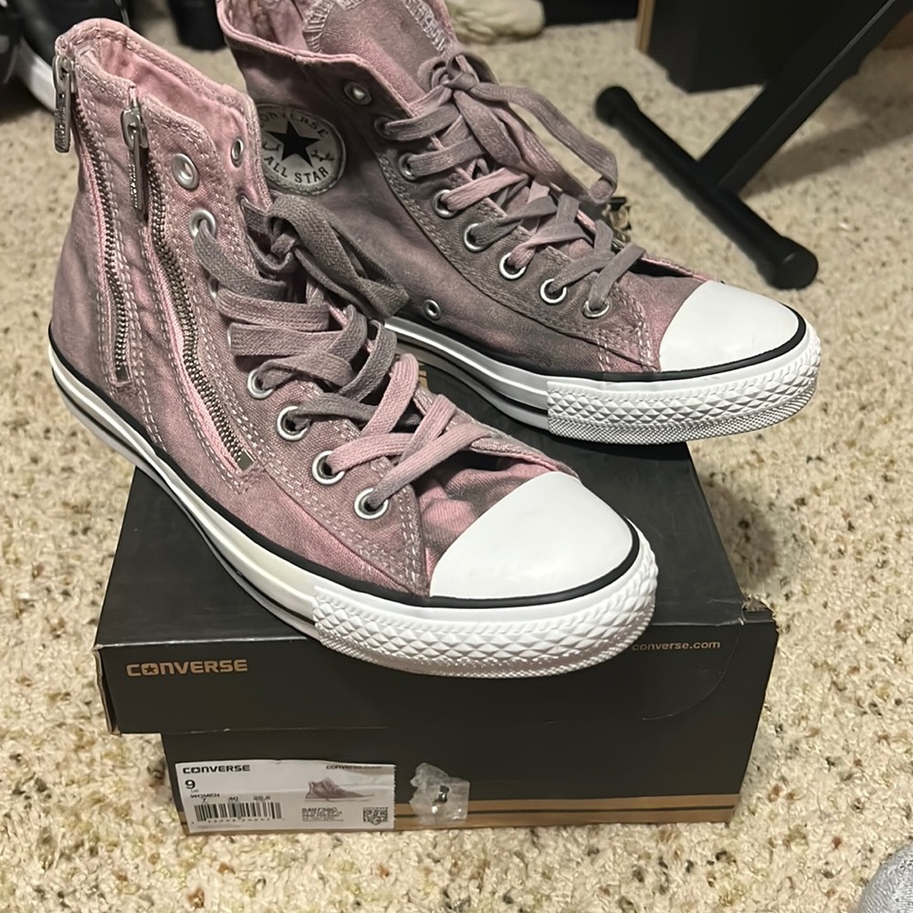 Used Converse